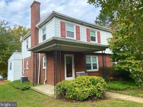 1135 New Holland Ave, Lancaster, PA 17601-5607