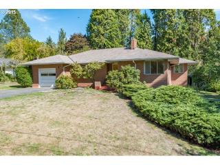 10524 Walters Ln, Portland, OR 97229-6259