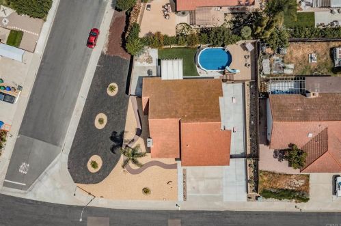 4638 Rose Dr, Oceanside, CA 92056-3504
