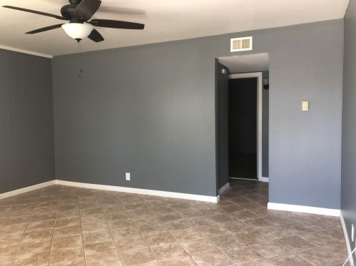 225 Avenida Marguarita, Oceanside, CA 92057-6751