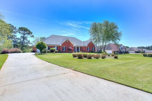 105 Wisteria Way, Stockbridge, GA 30281-6515