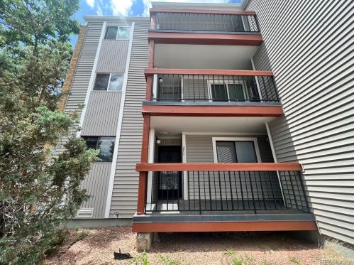 8666 Decatur St, Westminster, CO 80031-6600