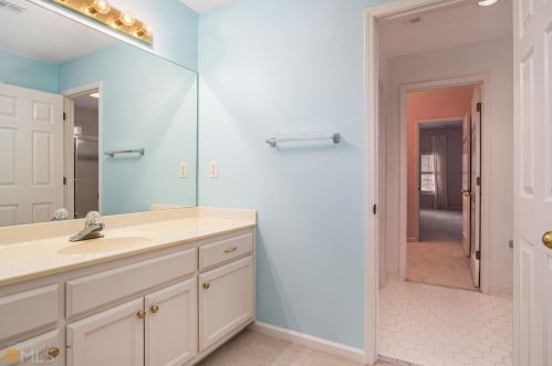 3721 Harts Pl, Atlanta GA  30341-1754 exterior