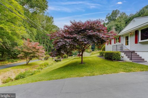 2626 Friendship Rd, Fallston, MD 21047-2227