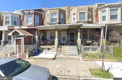 3813 8th St, Philadelphia, PA 19140-3222