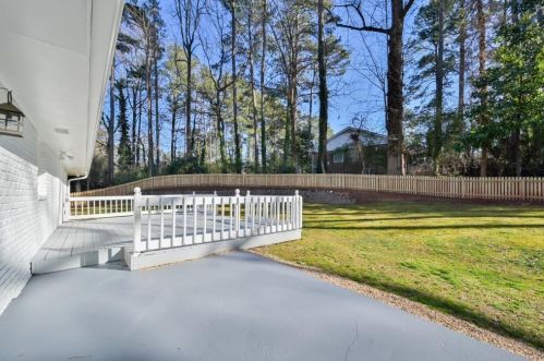 5830 Hilderbrand Dr, Atlanta GA  30328-4155 exterior