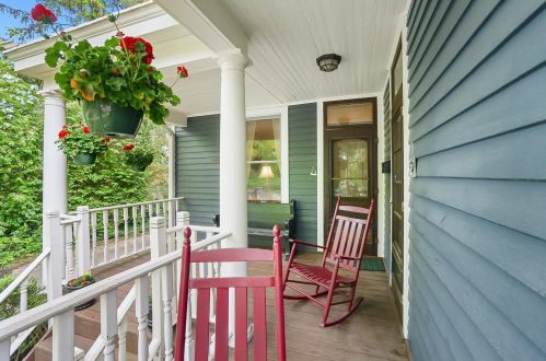 3242 Epworth Ave, Cincinnati, OH 45211-7036