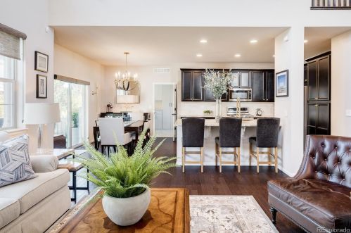 7090 Robertsdale Way, Denver CO 80016-7504 exterior