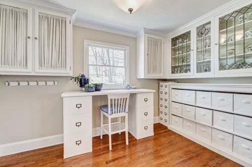 7000 Hunters Br Dr, Atlanta GA  30328-1718 exterior