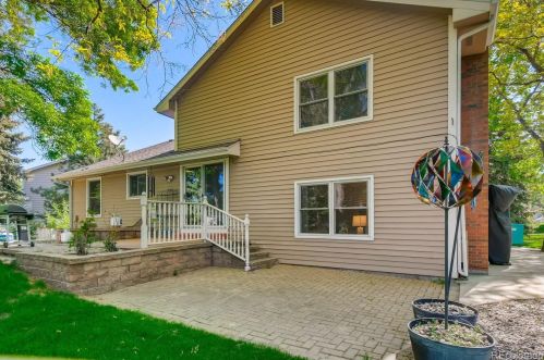 1101 Oakmont Ct, Fort Collins CO  80525-2855 exterior