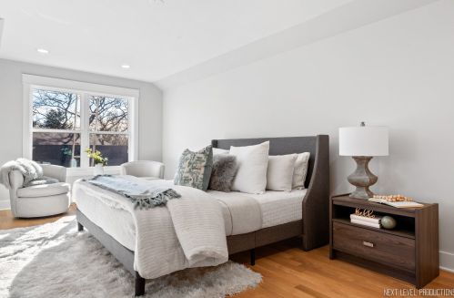 1422 Druid Hills Ct, Naperville IL  60563-1114 exterior