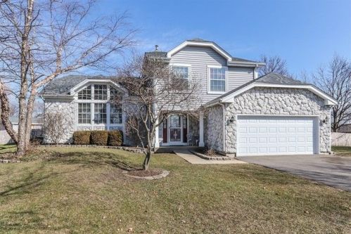 980 Georgian Pl, Hanover Park, IL 60103-7526