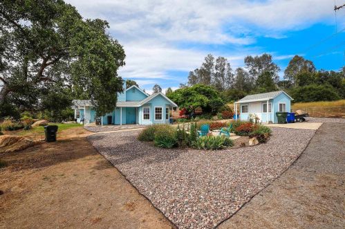 28799 Stonegate Dr, Valley Center, CA 92082-5734