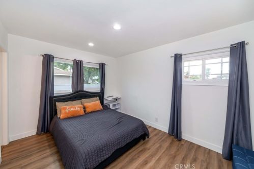 1048 Fairbrook Ln, Santa Ana CA  92706-1106 exterior