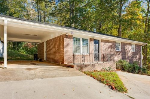 3761 Cherokee Trails Dr, Marietta, GA 30008-8403