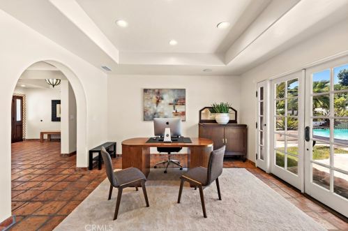 11411 Arroyo Ave, Santa Ana CA  92705-2469 exterior