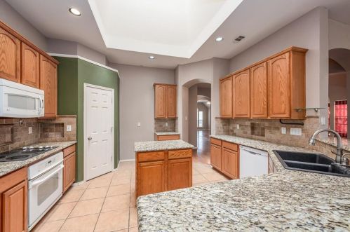 4760 Ocean Dr, Fort Worth TX  76123-1815 exterior