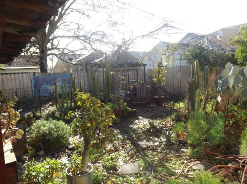 112 Sonoma Ave, Stockton, CA 95204-3437