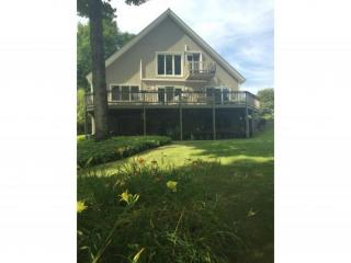 41 Bradford Ln, Enfield, NH 03748-3541