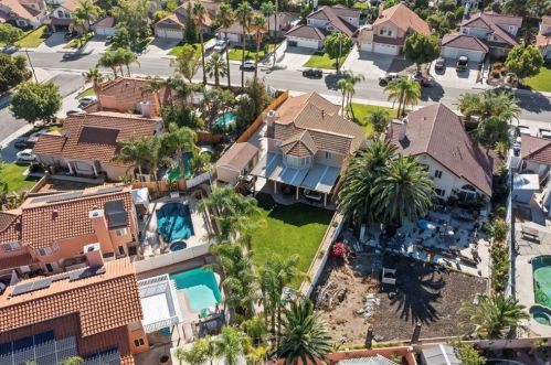 8517 Rosemary Dr, Riverside CA  92508-2921 exterior