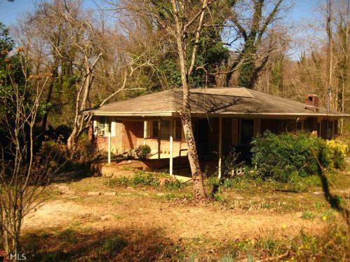 131 Bleckley Dr, Clayton, GA 30525-4224