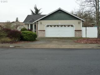 177 Emerald St, Sutherlin, OR 97479-7604