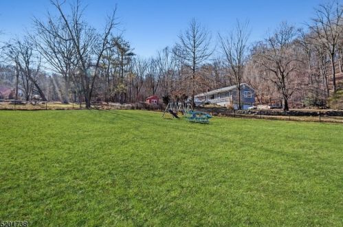 97 Roosevelt Ave, Paterson NJ  07506-0015 exterior