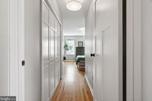 503 22nd St, Philadelphia PA  19146-1256 exterior