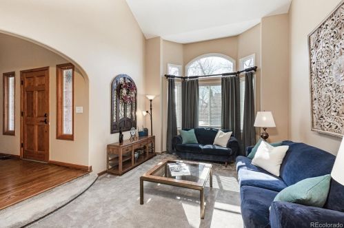 5855 Danube Cir, Aurora, CO 80015-3169