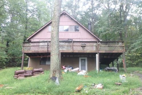 951 Nancy Jack Rd, Gerrardstown WV  25420-3048 exterior