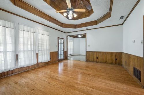 1305 Kilkee Ct, Garland TX 75044-3528 exterior