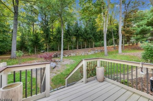 35 Mallard Dr, Hackettstown NJ  07840-2821 exterior