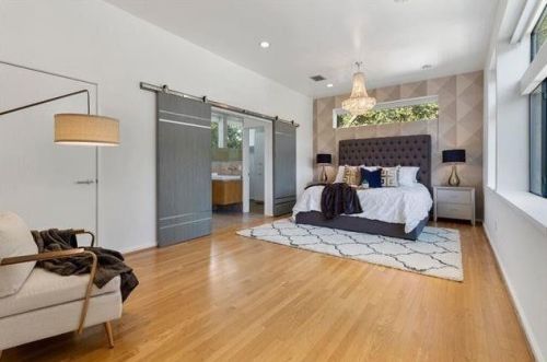 9562 Ash Creek Dr, Dallas TX  75228-3770 exterior