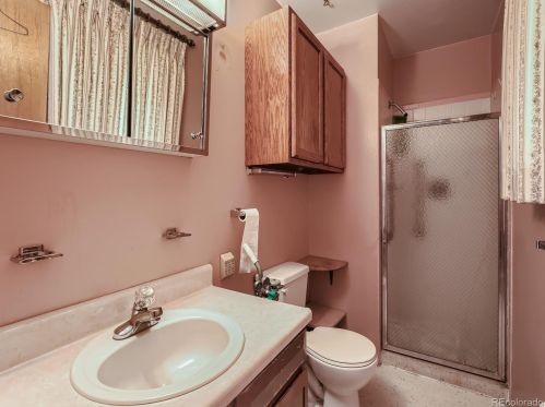 7145 Alabama Dr, Aurora CO 80017-4157 exterior