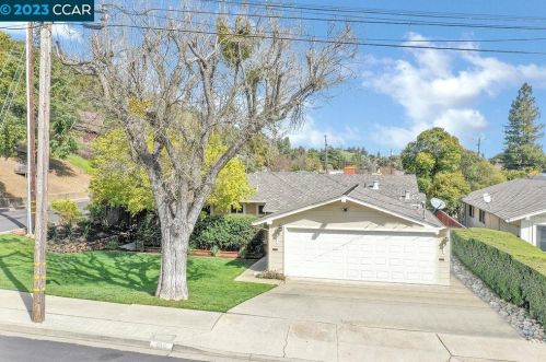 301 Freda Ct, Pacheco, CA 94553-3813