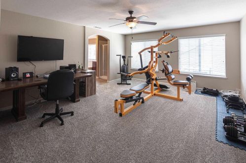 1894 Vintage Cir, Valley Home CA  95361-8678 exterior