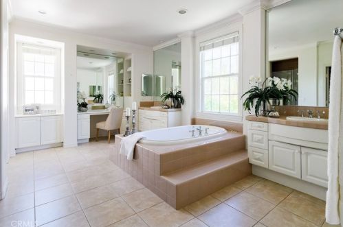 61 New Dawn, Irvine CA  92620-1977 exterior