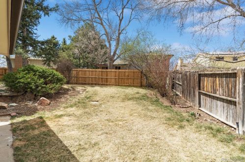 5785 Lehigh Ave, Denver CO  80235-2940 exterior