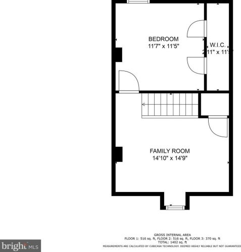 429 Pine St, Lancaster PA  17603-3355 exterior