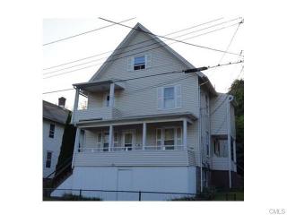 112 Smith St, Derby CT  06418-1243 exterior
