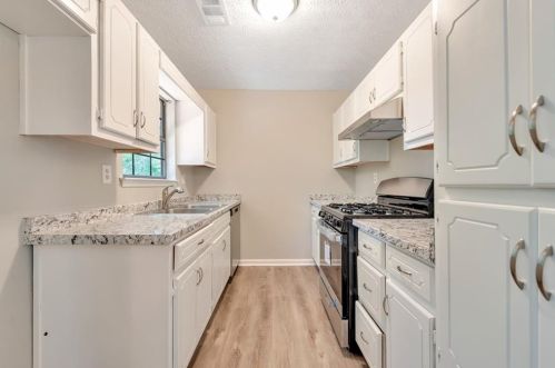 109 Clifford Ct, Stockbridge GA  30281-3007 exterior