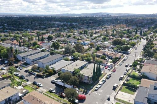 1146 Brk St, Santa Ana CA 92704-1511 exterior