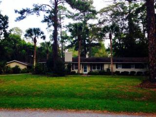 807 Richmond Ave, Waycross, GA 31501-4341
