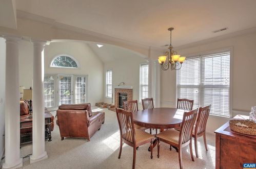 1114 Courtyard Dr, Charlottesville, VA 22903-7870