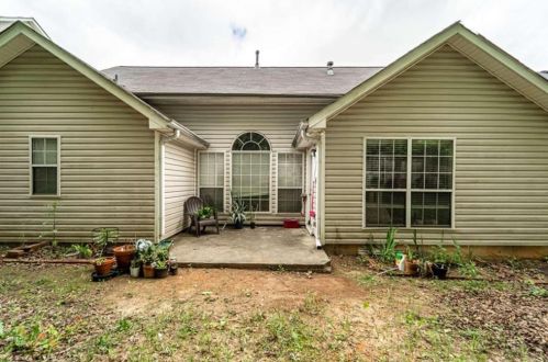 420 Gresham Dr, Stockbridge GA  30281-7715 exterior