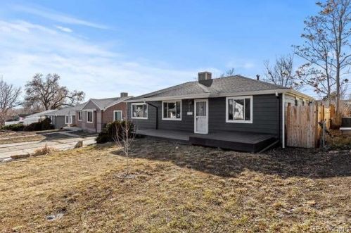 2833 Gray St, Denver CO  80214-8123 exterior