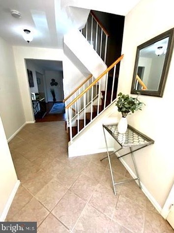 2017 Featherwood St, Silver Spring MD 20904-6643 exterior