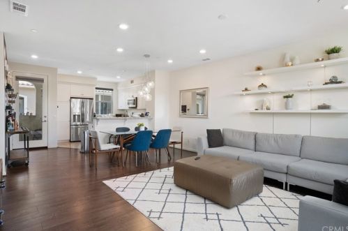 1687 Lincoln, Anaheim CA 92805-5502 exterior