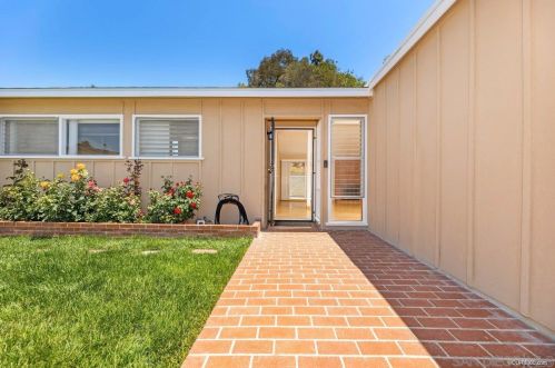 3210 Chollas Pl, San Diego, CA 92105-3218