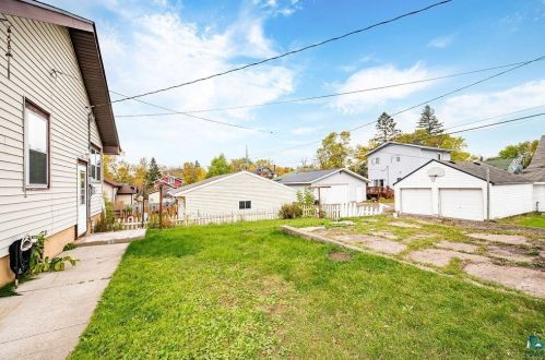 331 13th St, Scanlon, MN 55720-2043